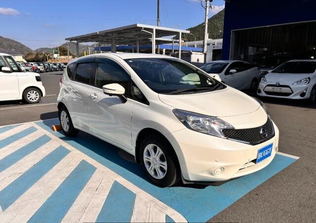 2016 Nissan Note E12 X