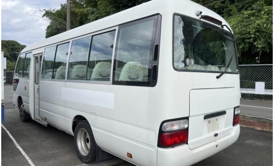 Toyota Bus